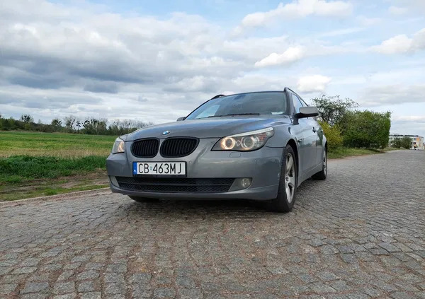 samochody osobowe BMW Seria 5 cena 15500 przebieg: 232060, rok produkcji 2007 z Bydgoszcz